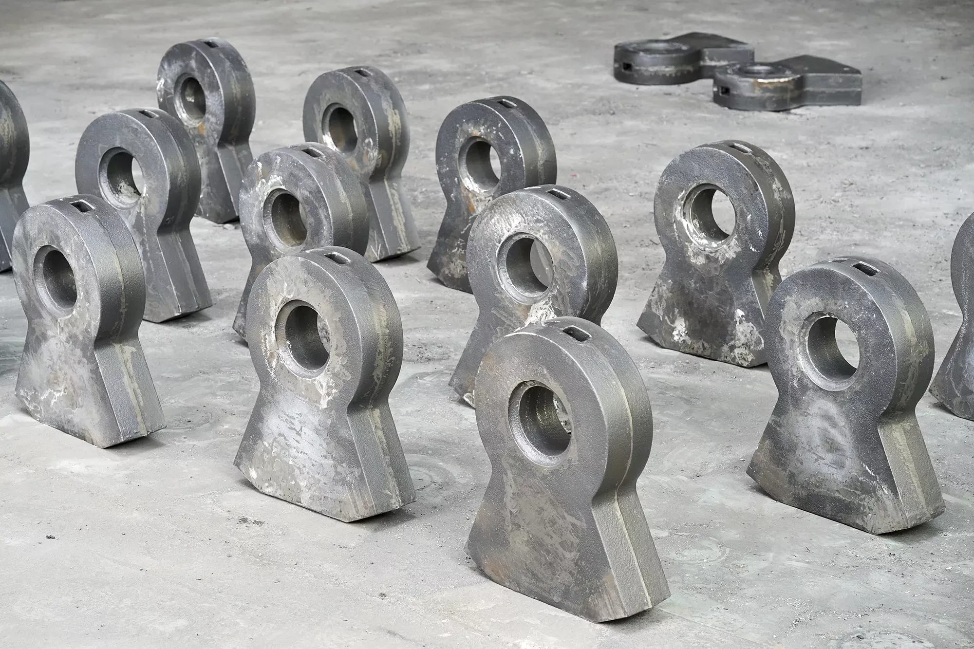 Shredder Dual Hardness Alloy Steel Hammer