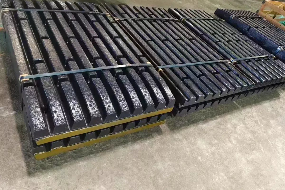 Inlaid Wear-Resistant Alloy Bar And Tooth Plate Packing