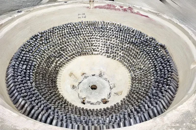 Modélisation des pièces du manteau d'un concasseur à cône avec carbure intégré